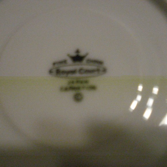 Royal Court Dining Royal Court Carnation Fine China Japan 6pc